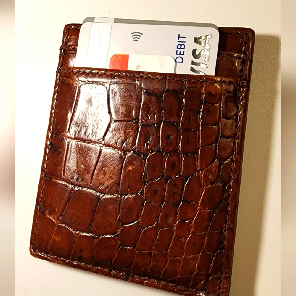 Men's 100% Gator Money Clip/Two Card Slot Wallet. New. Deal! Cognac